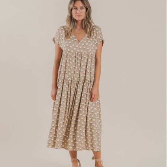 Rylee + Cru Dresses & Skirts - Rylee and Cru Vienna Dress Floral Small NWT
